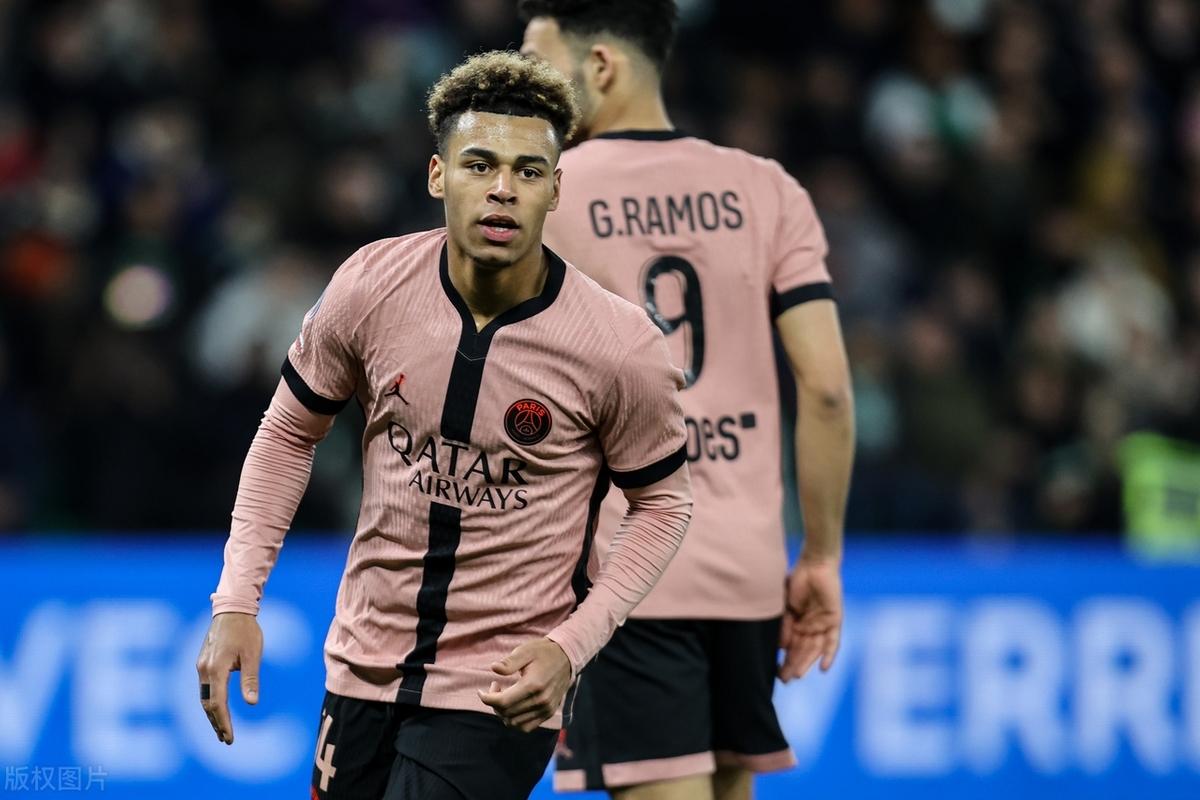 lol台服官网-包含法甲倒计时，巴黎圣日耳曼赛后防线松动，细节引发关注，态度坚定，高层口径保持一致的词条