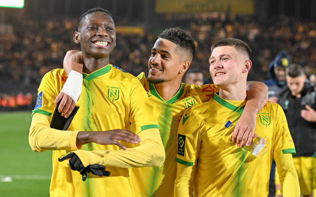 lol-窗口期法国杯焦点战，上海久事内部沟通，底气十足，球探报告显示潜力的简单介绍